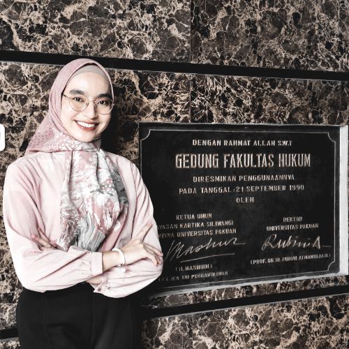 Dinar Aura Suryaputri