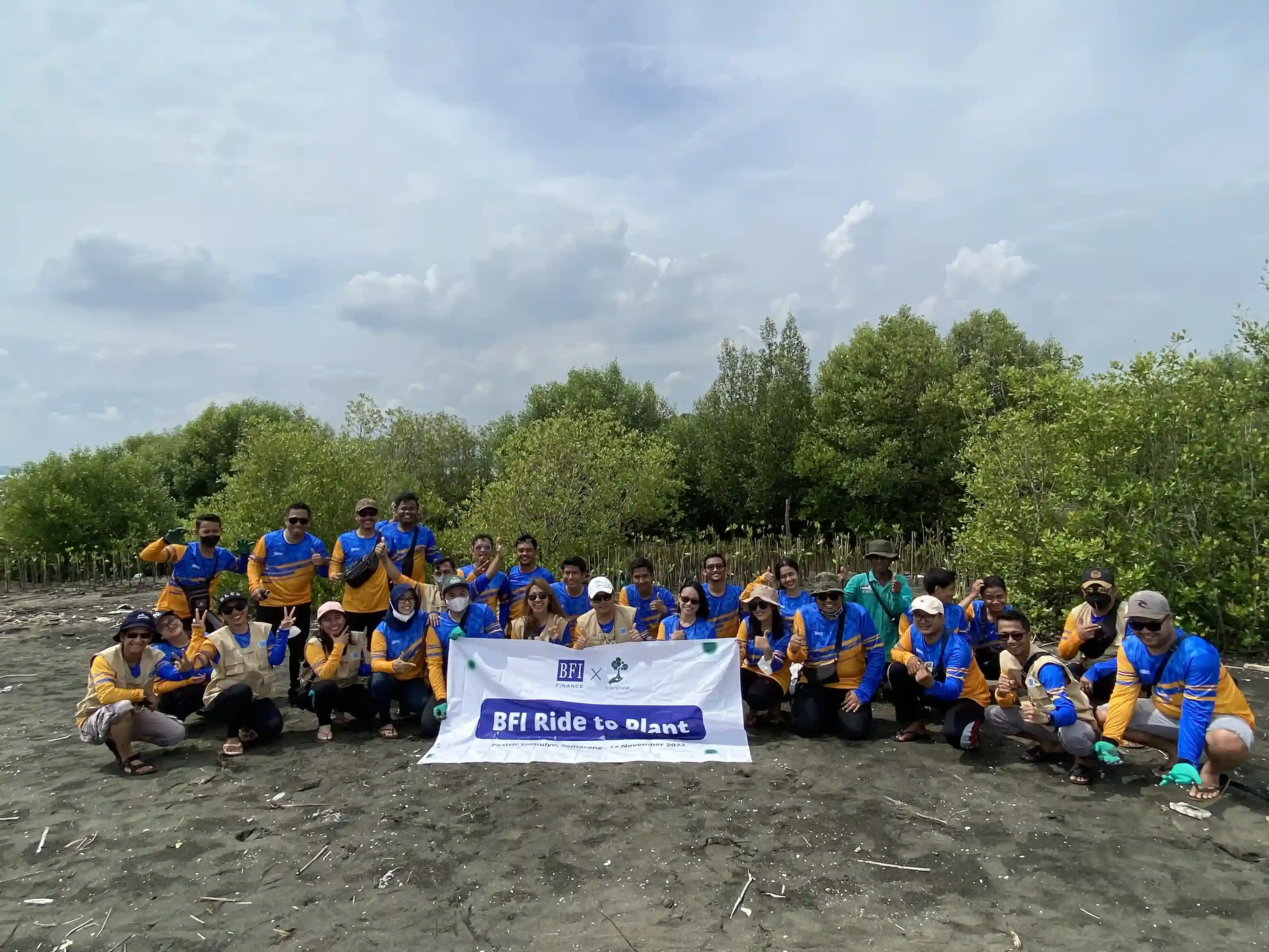 Gambar Mitra Hijau